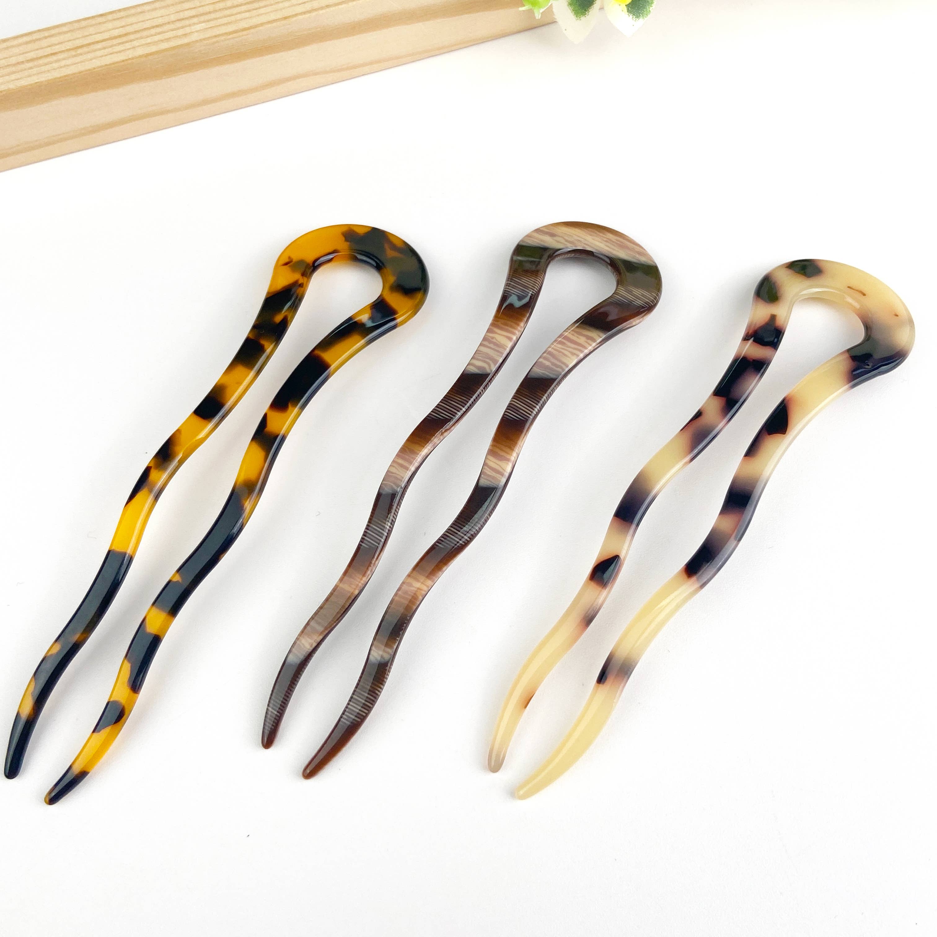 TheDivaSoap - Wholesale Hair Pin - Acetate U-shaped elegant hairpin retro headdress for hair10