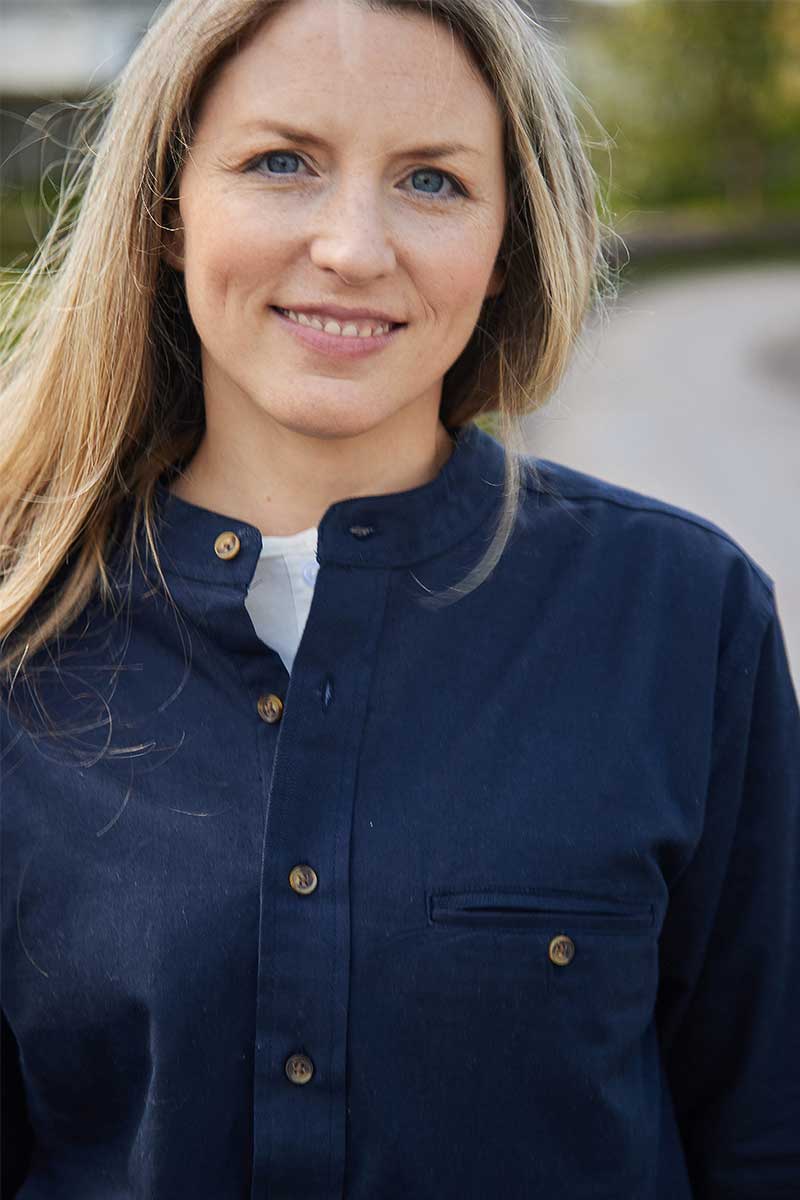 Lee Valley Ireland – wholesale Buttoned-down shirt – Unisex – Irish Collarless Linen Grandad Shirt LN9 Navy8