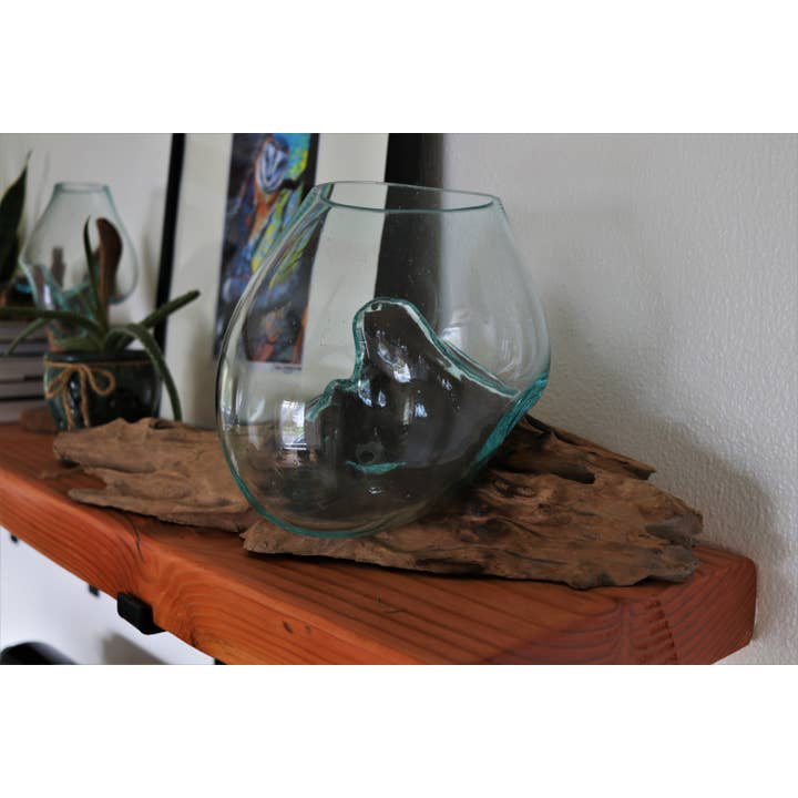 Cohasset Gifts – Engroshandel Skulptur – 20" Lang Teak Træ & Smeltet Glas Skulptur
