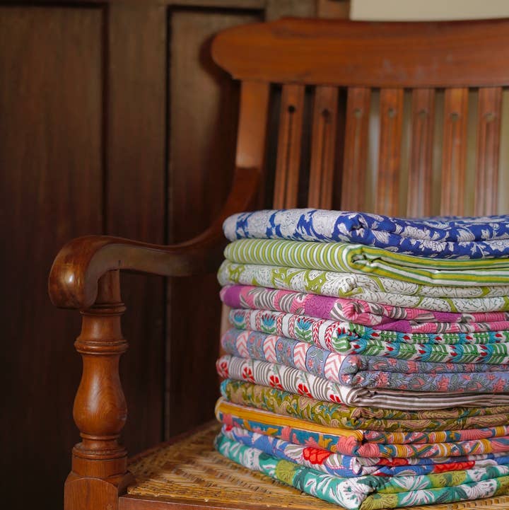 Annahmol - Wholesale Quilt - Kids & Baby - Wood Block Print Reversible Cotton Baby Blanket1