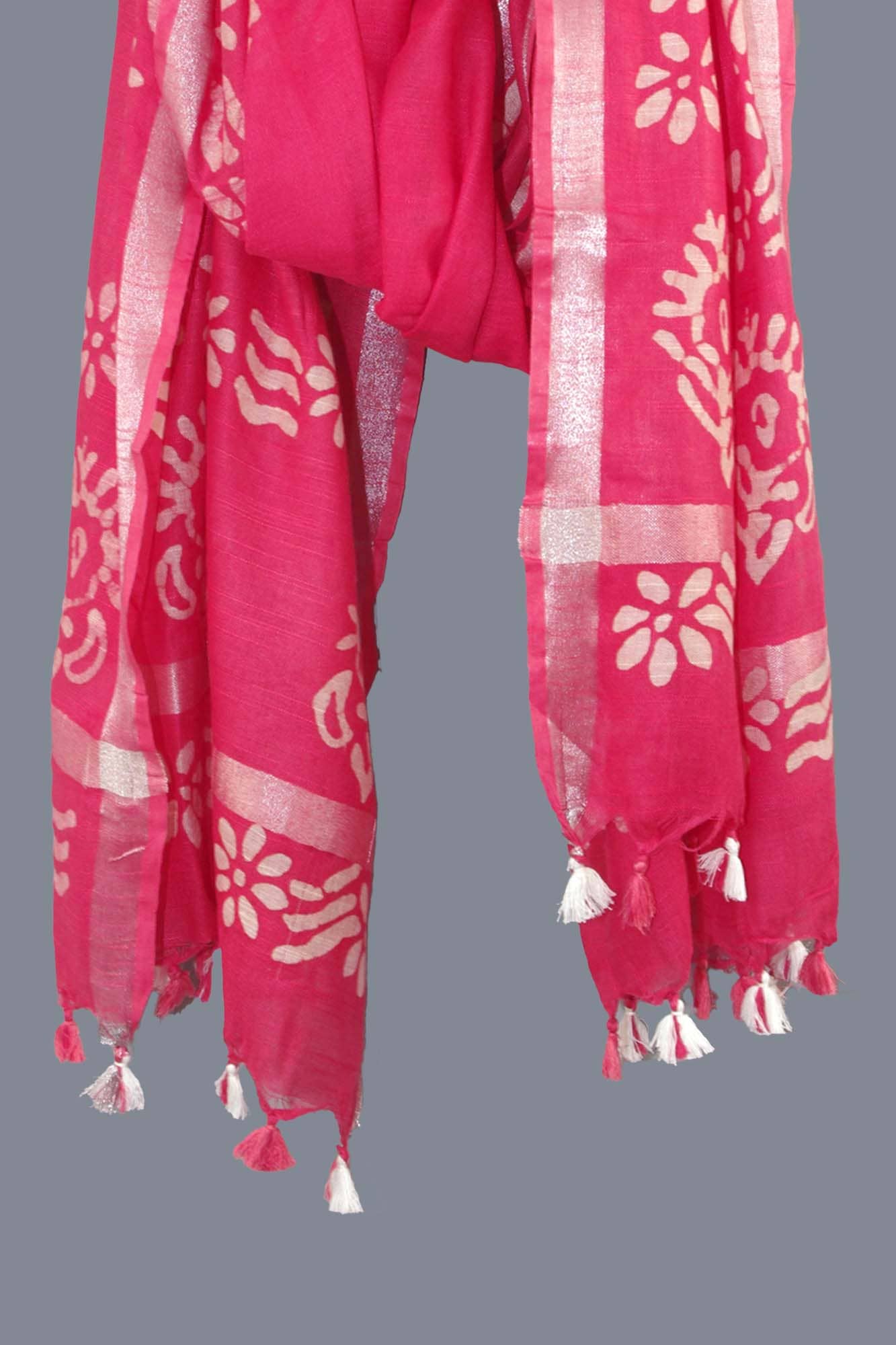 Kantha Decor – wholesale Scarf – Women's – Linen Scarf / Stole with Tussle  - Salmon Pink Batik Print2