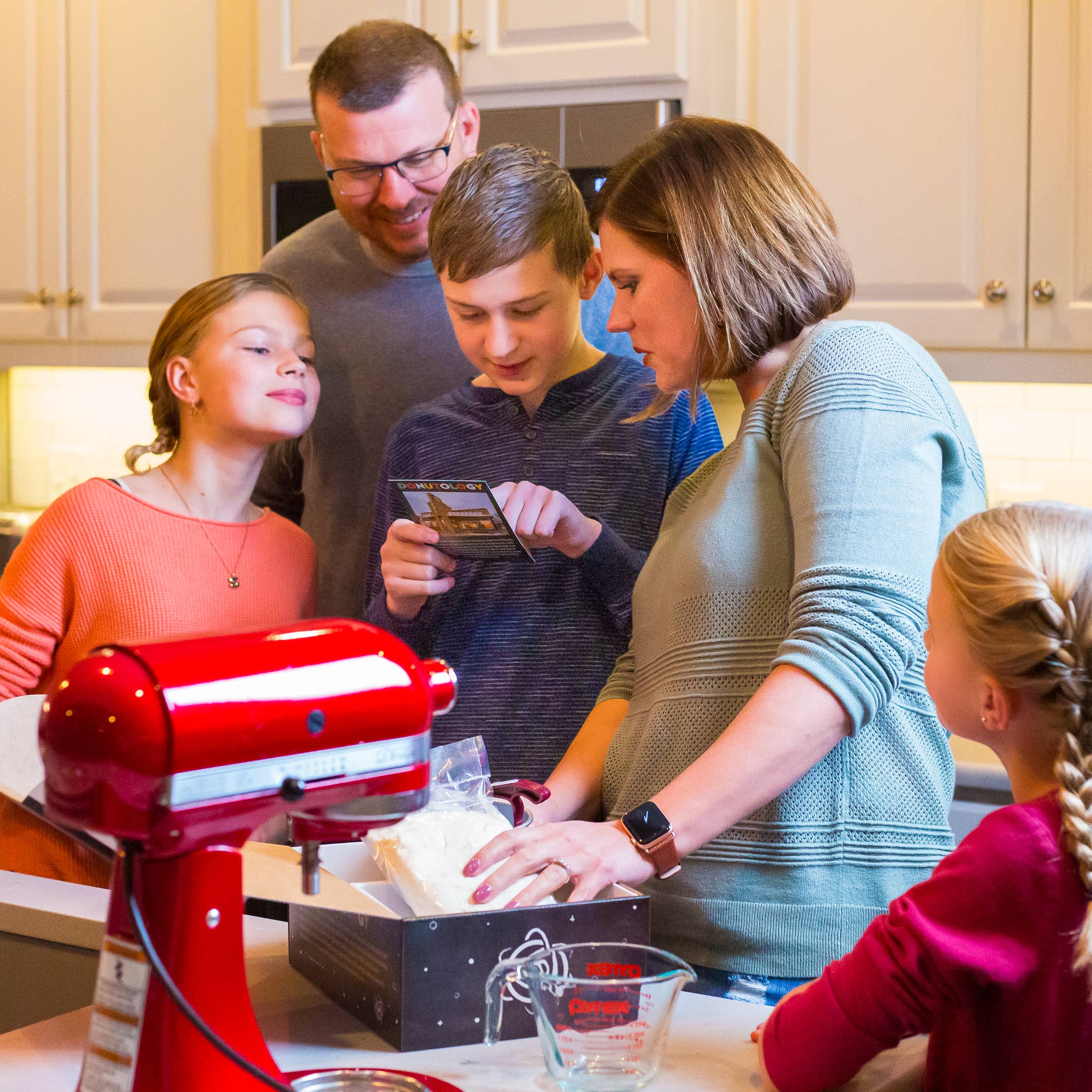 Donutology - Wholesale Cake Mix - DIY Donut Kit6