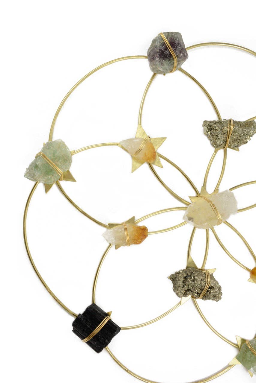 Ariana Ost - Vente Grilles de cristaux - Grande décoration murale Fleur de Vie avec grille de cristaux8