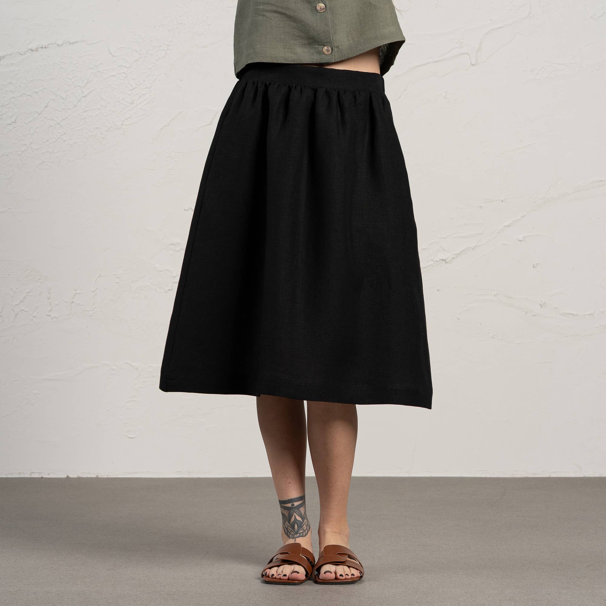 menique - Wholesale Skirt - Women's - Linen Midi Skirt Sophia - Casual Linen Skirt with Pockets12