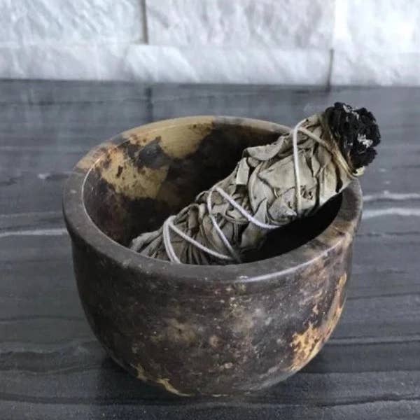 Liv Rocks - Wholesale Smudge Plate - Smudge Pot - Soapstone Smudging Bowl