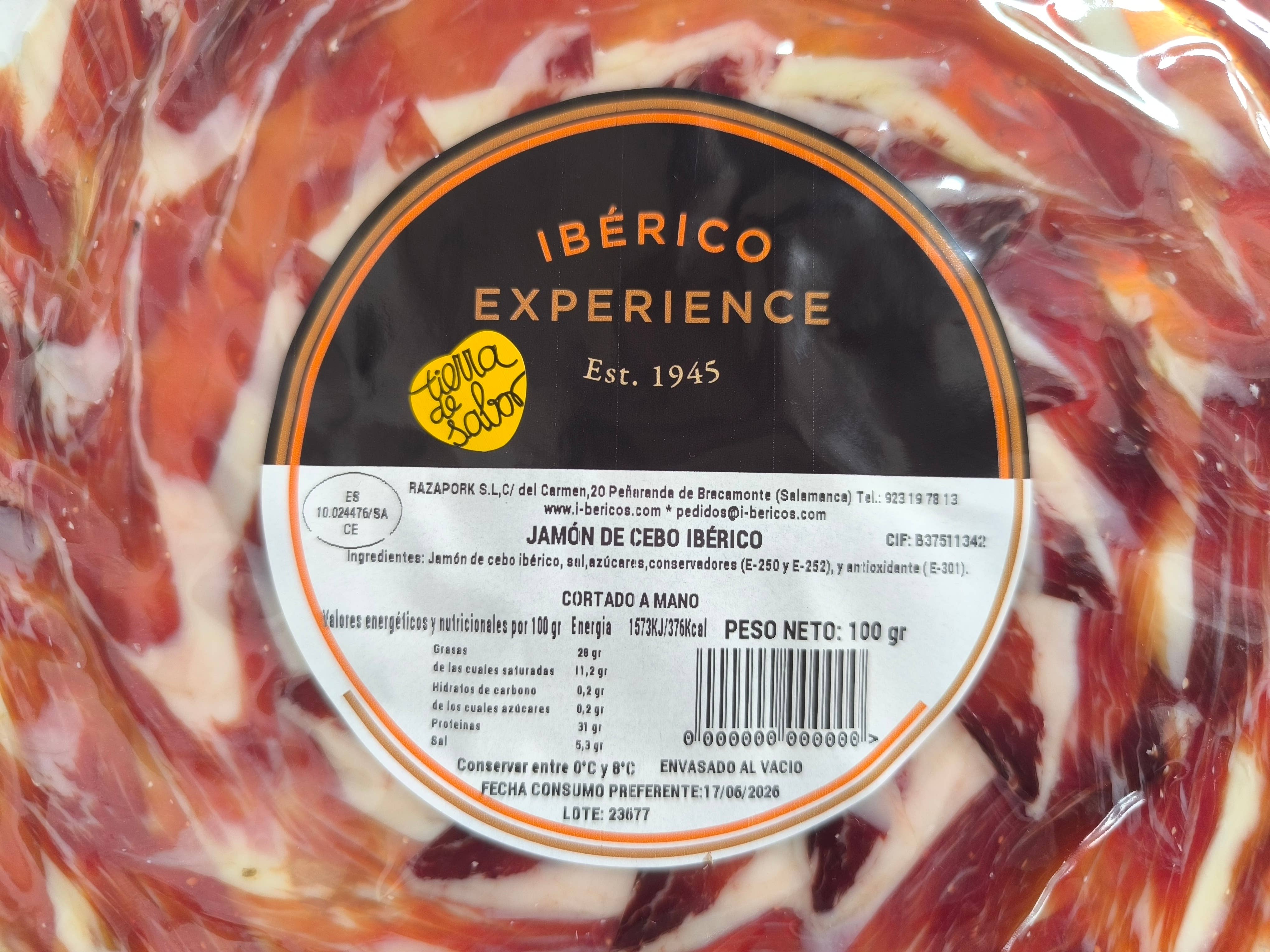 IBERICO EXPERIENCE - Wholesale Ham - 50% Iberian breed cebo ham 100g hand-cut3
