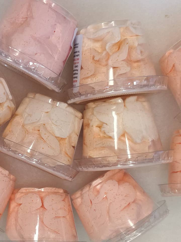 Joup Vispad Tvål Provstorlek Vispad Tvål för wholesale av Witchy Wednesdays