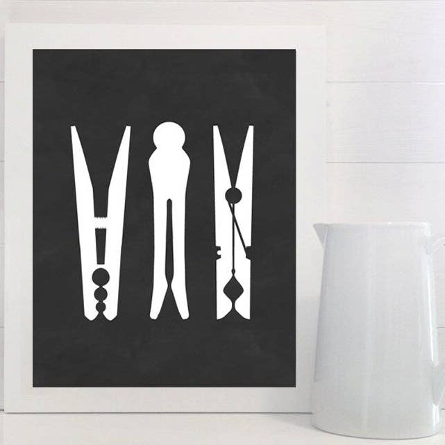 Tre Klädnypor för wholesale av Lettered & Lined