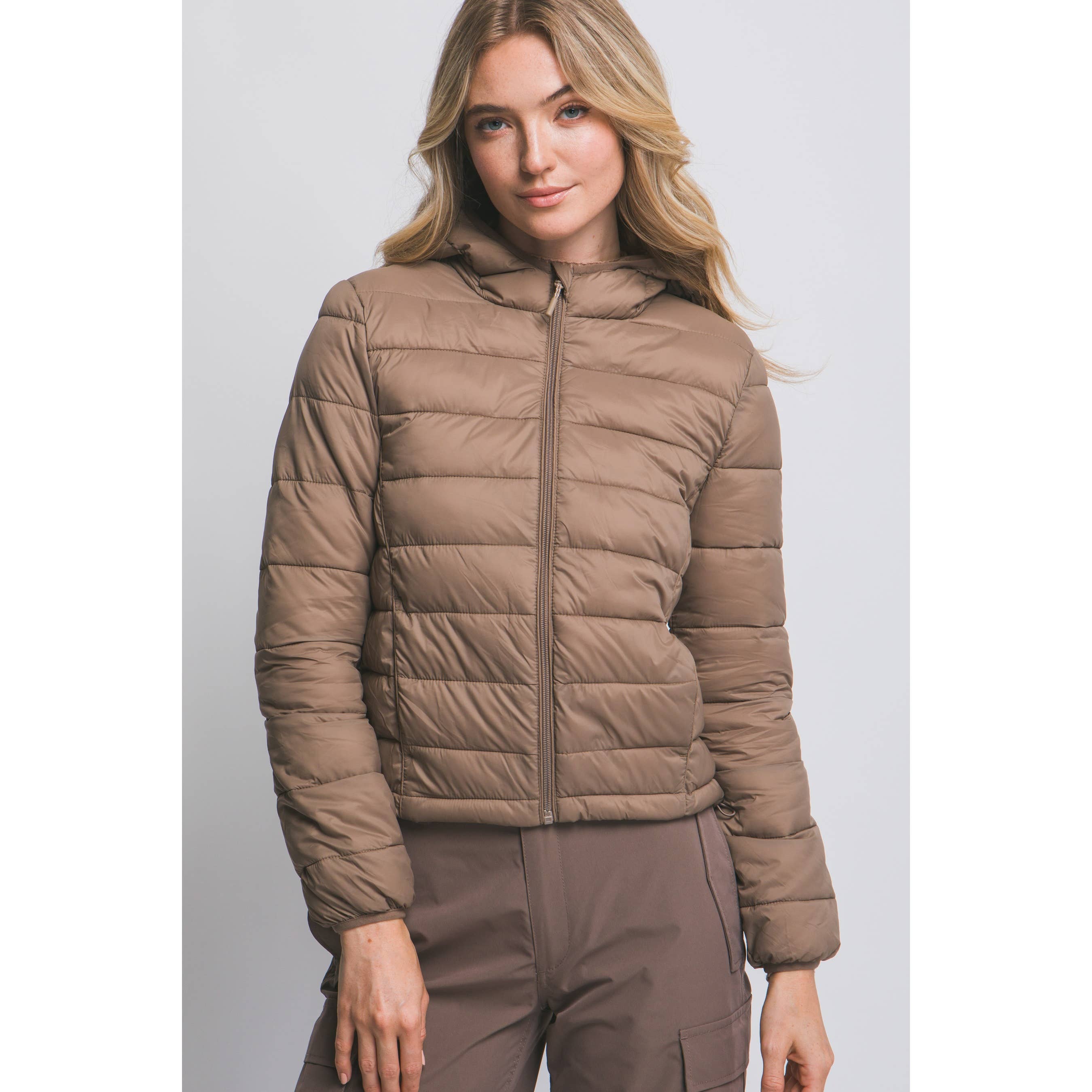 Style Up - Wholesale Puffer Jacket - Women's - Hooded Packable Puffer Jacket with Pouch1