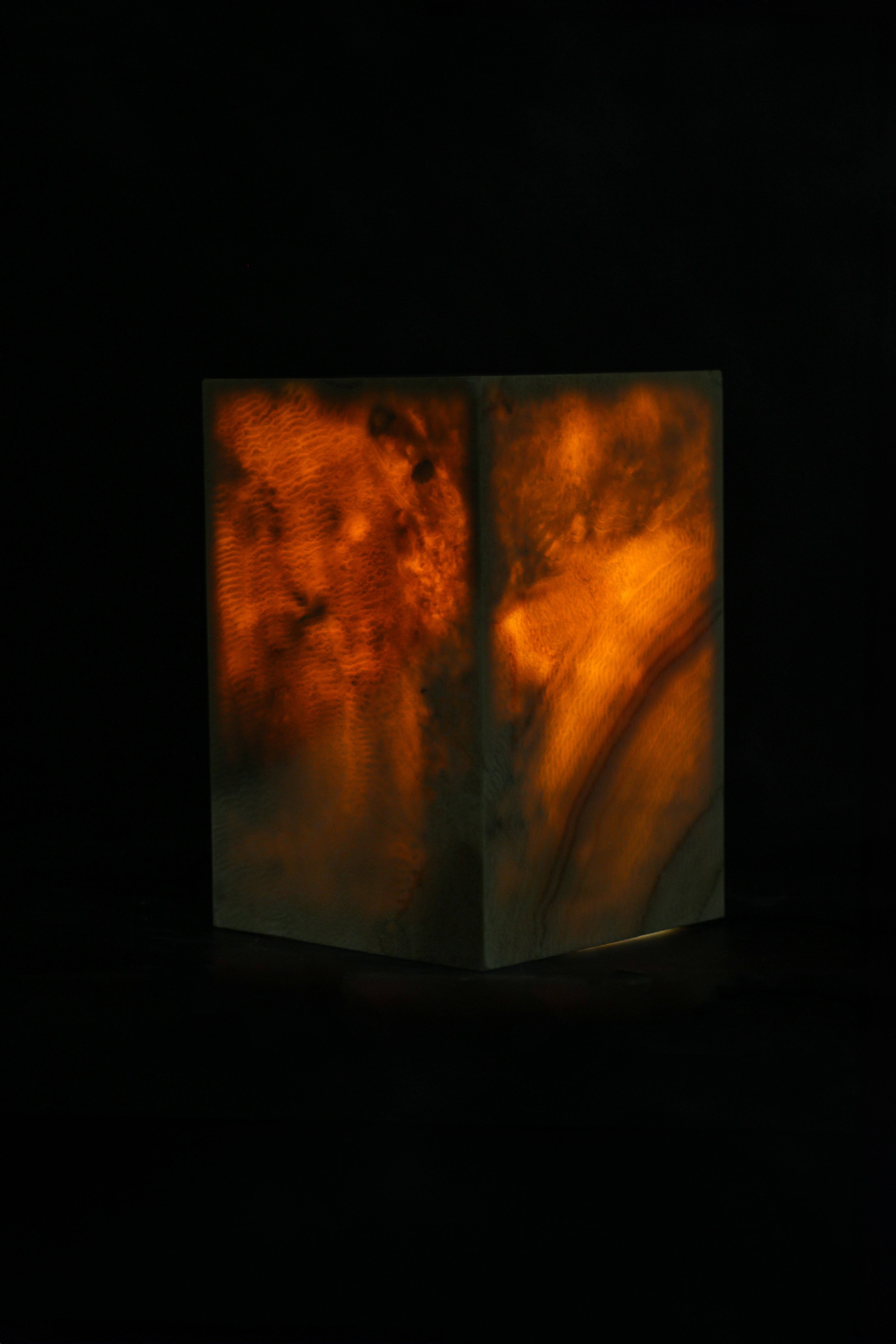 Botanical Boys - Wholesale Side Table - Onyx Side Table Pedestal - Hollow - No 141