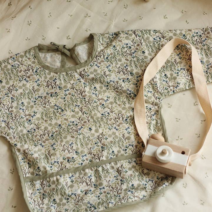 Avery Row – wholesale Bib – Baby – Sleeved Bib - Riverbank1