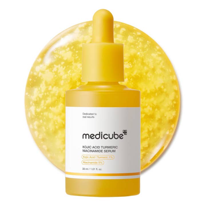Sérum Medicube à l'acide kojique, curcuma et niacinamide 30 ml pour la vente par Coastside Skin