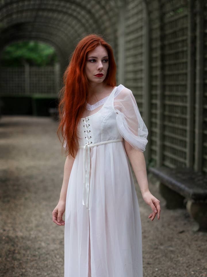 Vestido espartilho Regency por atacado de Haizea Arranz