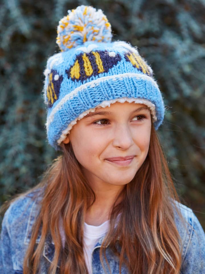 Gorro Infantil de Malha de Lã com Pompom de Animal Abelha por atacado de Pachamama Ltd