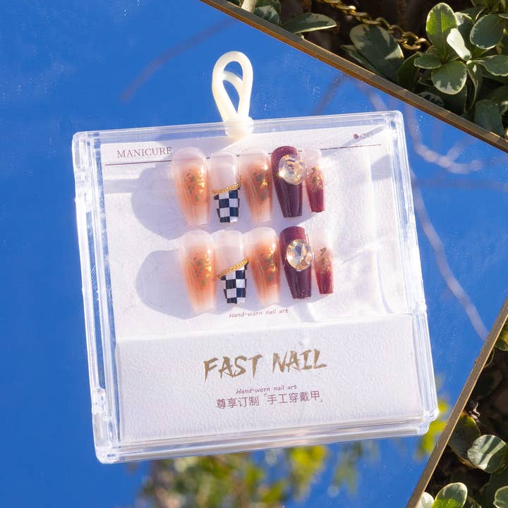 Nail Set Brown Gold Chain for wholesale by Bewaltz