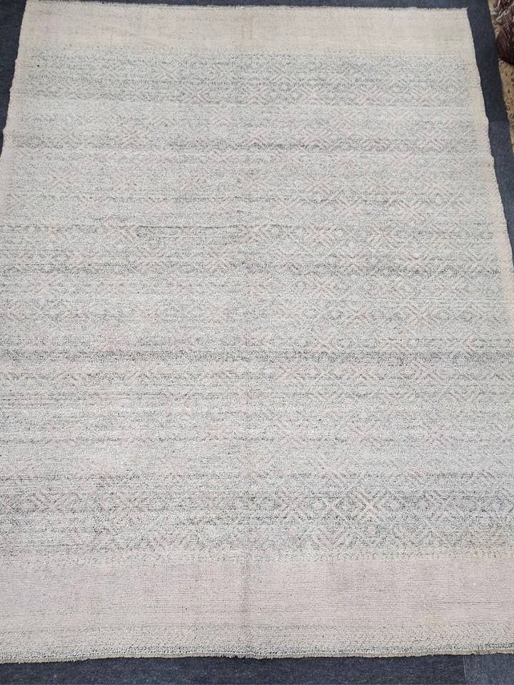 Tapis marocain vieilli New Pink 10250 pour la vente par John Ahmad