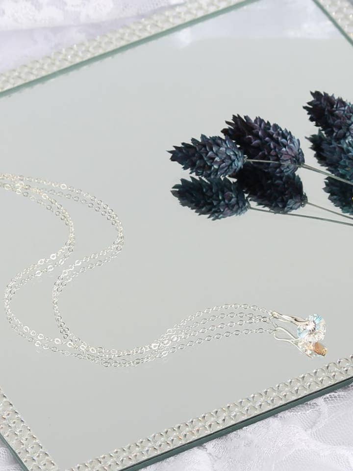 VALENTINE Crystal heart necklace for wholesale by Loane Bijoux