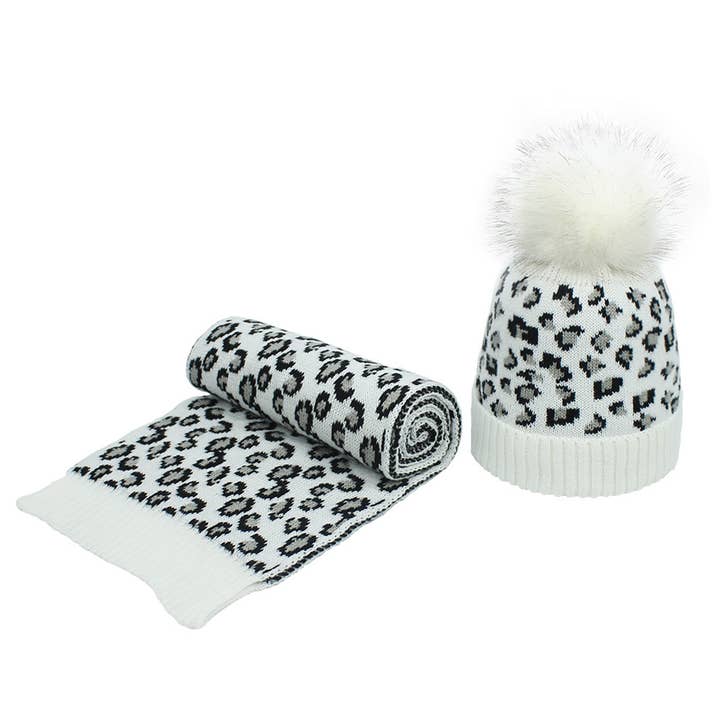 Ole - Wholesale Beanie - Women's - Animal Pattern Scarf Beanie Set C02372