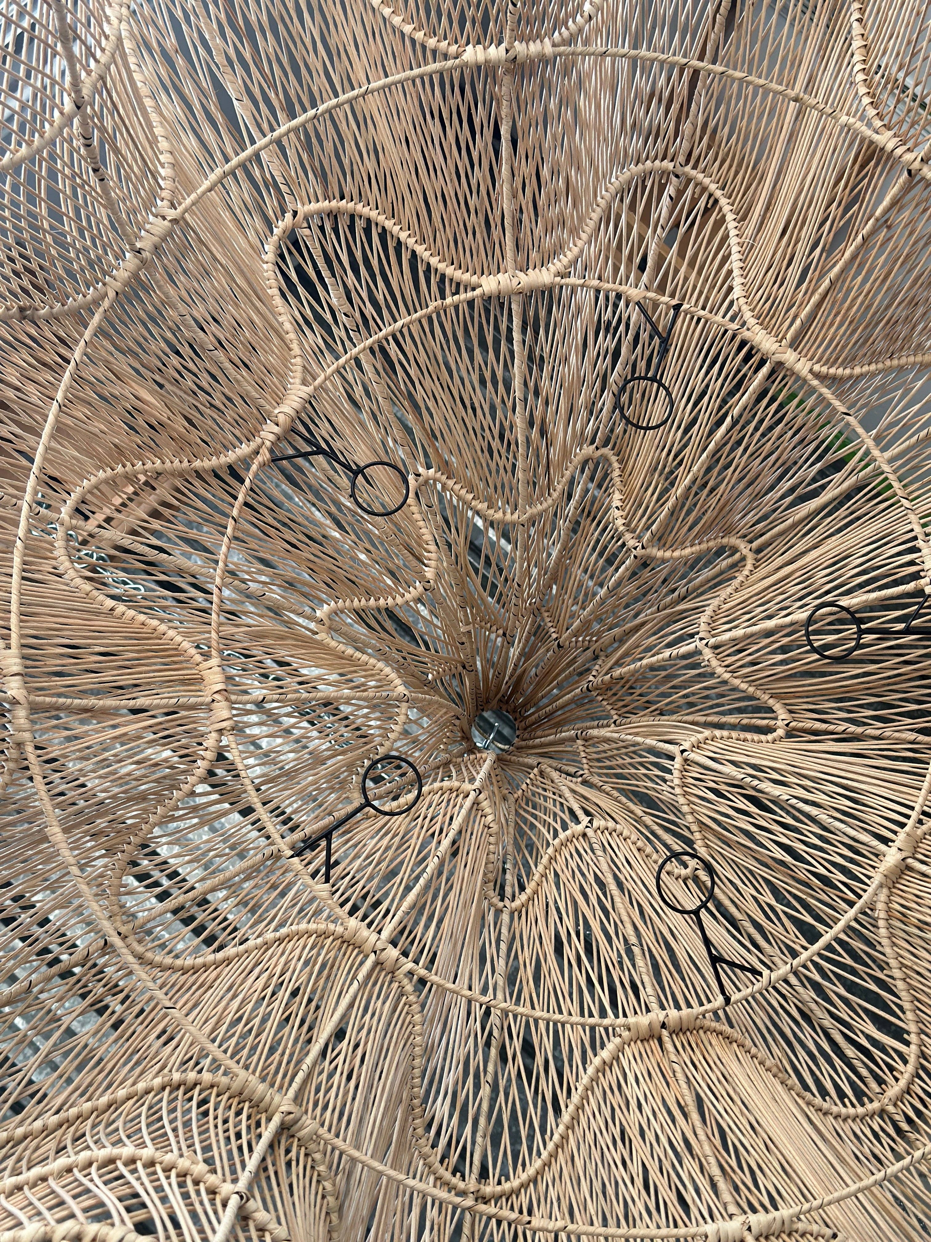 Office Objets - Wholesale Chandelier/Hanging Light - Immense rattan suspension in the shape of a flower, tulip, corolla H:1m; D:1m50148