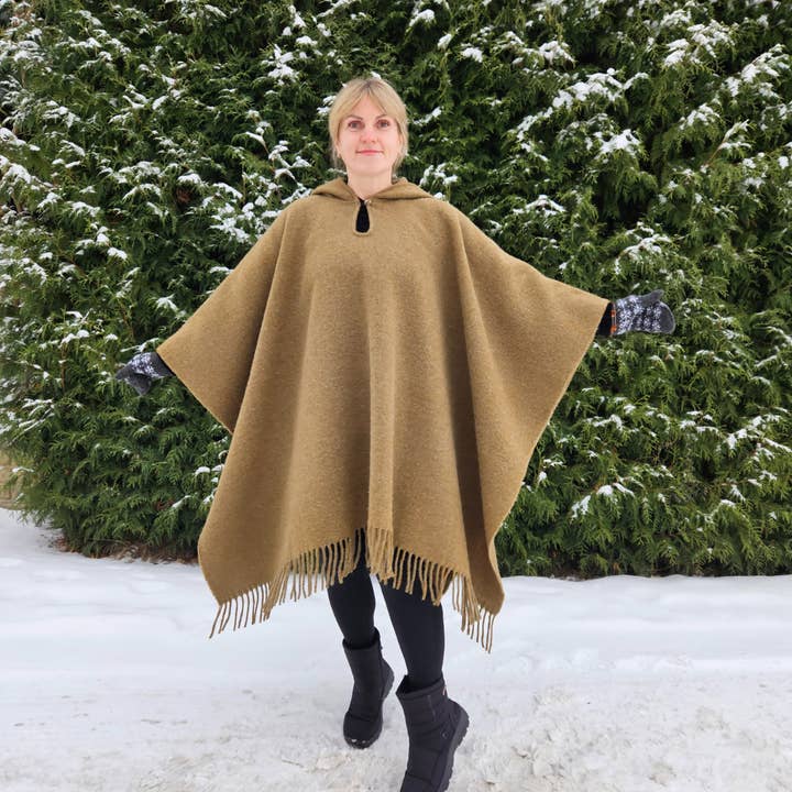 Poncho de lana - Vakaris - Caqui para venta al por mayor de NorraVilla