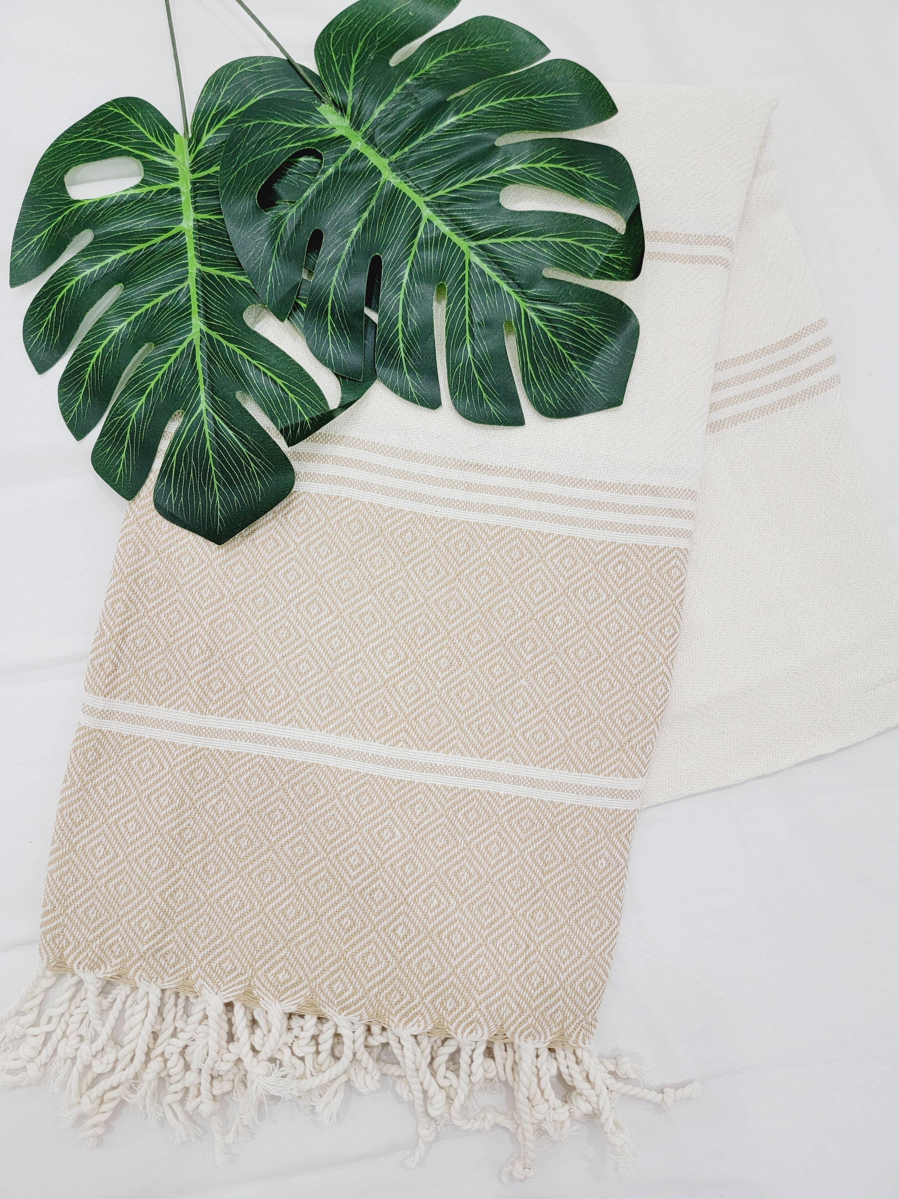 EBRU Home – Großhandel Badetuch – 50 assorted Türkische Strand- und Badetücher in verschiedenen Farben – verkaufsbereit1