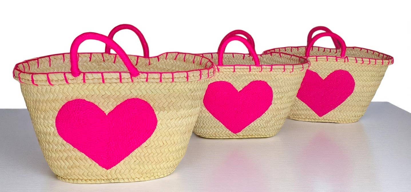 Melecraft – wholesale Basket – Handwoven Heart Basket – Pink Straw Tote1