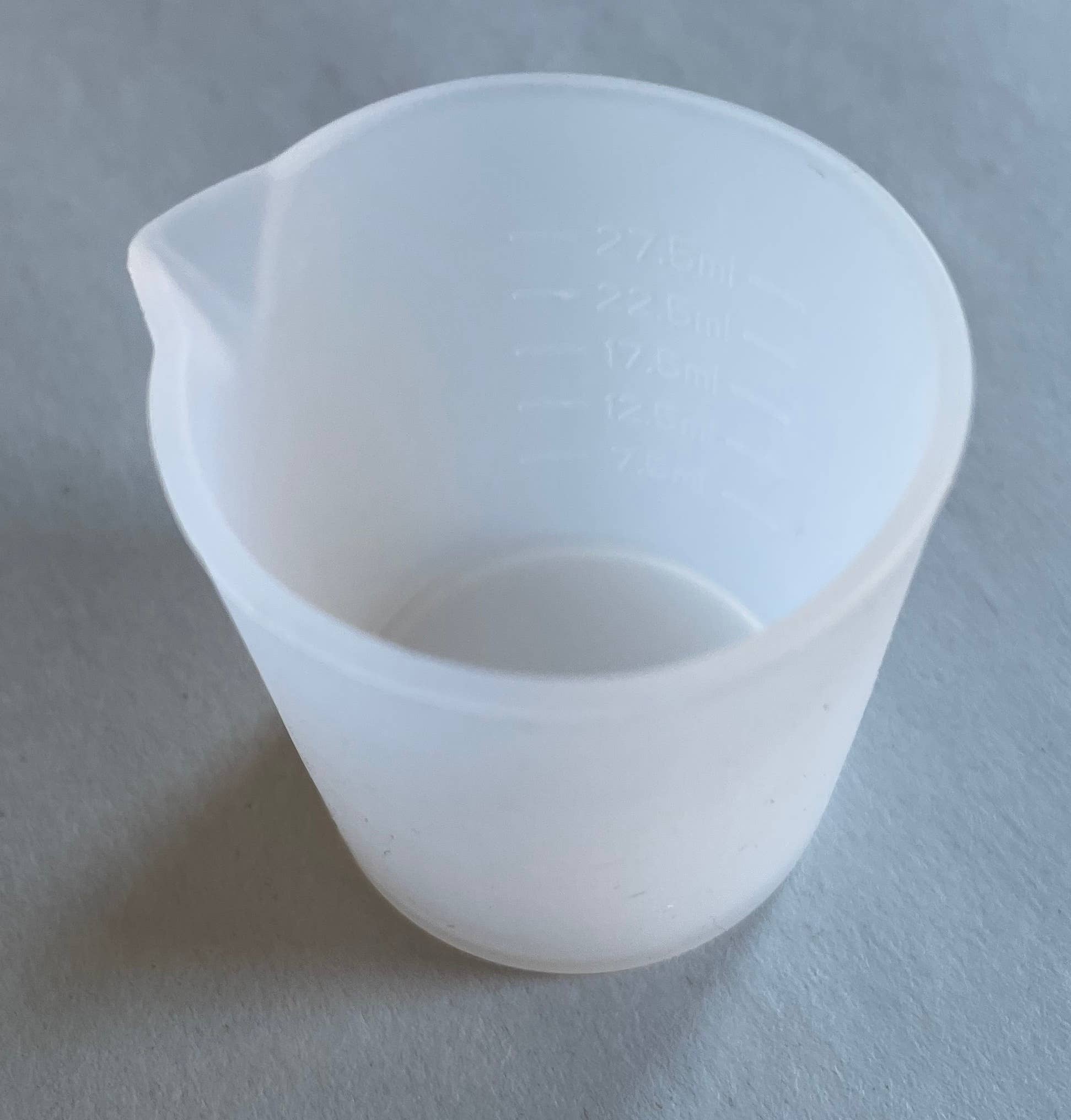 Earthy Good / Kiss Naturals - Vente Kit de bricolage - Kit de fabrication de baume à lèvres | 95 % sans plastique | Pack de 126