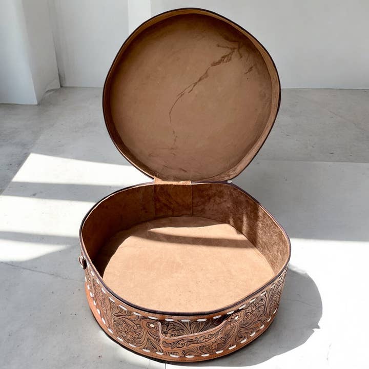 Western Linens - Wholesale Hat Box - Tooled leather & cowhide hat case 3
