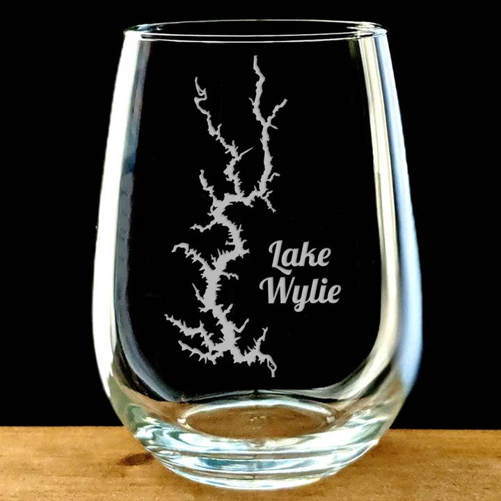 Lake Wylie Wine Glass for wholesale by GrayFoxTradingCo