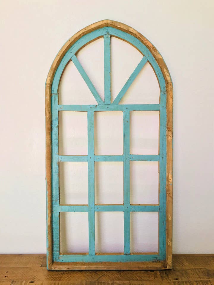 Fenêtre en bois Benevento, turquoise, faite main - 7.4 (OOS) pour la vente par Rustic Farm