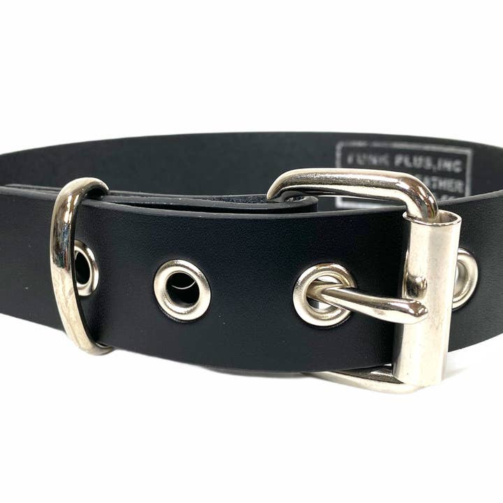 CK100 CHOKER SIMPLE EN CUIR VÉRITABLE pour la vente par Funk Plus