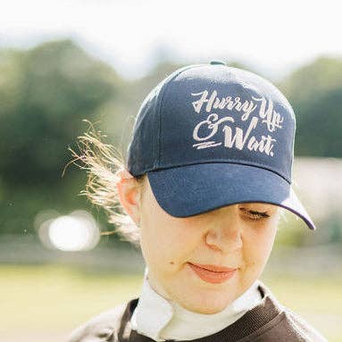 Beeil dich und warte Ringside Hat für den Großhandel von Spiced Equestrian