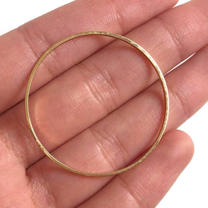 40 mm, 10-100 ciondoli circolari in ottone dorato, tagliati in ottone per la vendita all'ingrosso da parte di Crafters Resort