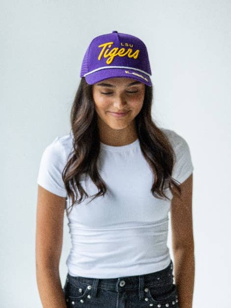 Chapéu Trucker LSU Burns Bill Canvas por atacado de Gameday Social Apparel Co.®