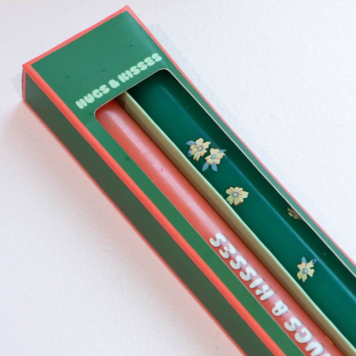 The Gift Label Green Dinner Candles Set of 2 Hugs & Kisses for wholesale by Oli Olsen