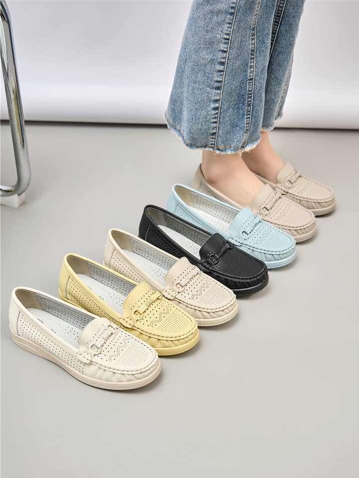 Comfortabele mocassins met leren zolen - 2130 voor wholesale door BELLE WOMEN | SUPER MODE