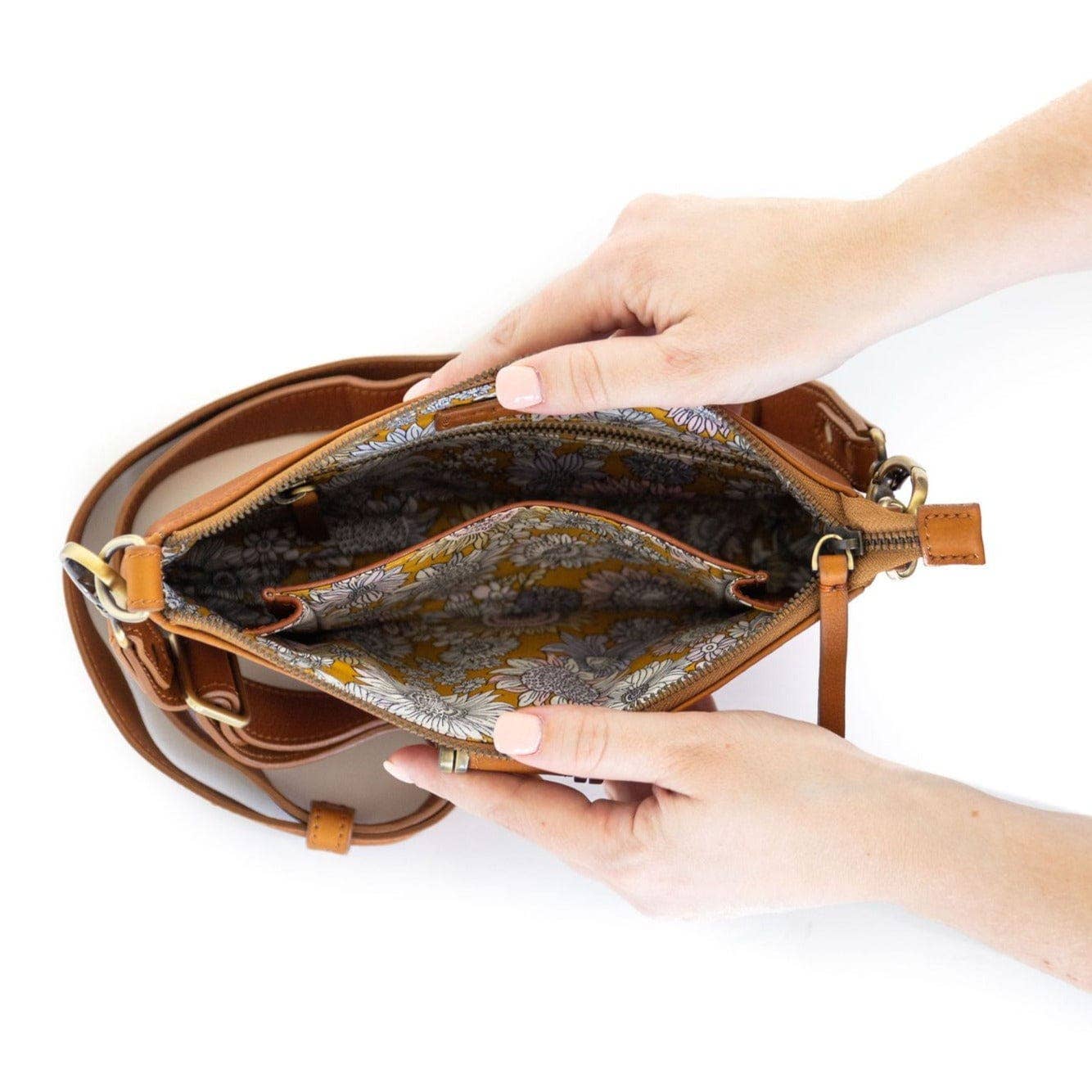 Sapahn - Wholesale Crossbody Bag - Women's - AE Crossbody Wristlet Wallet78