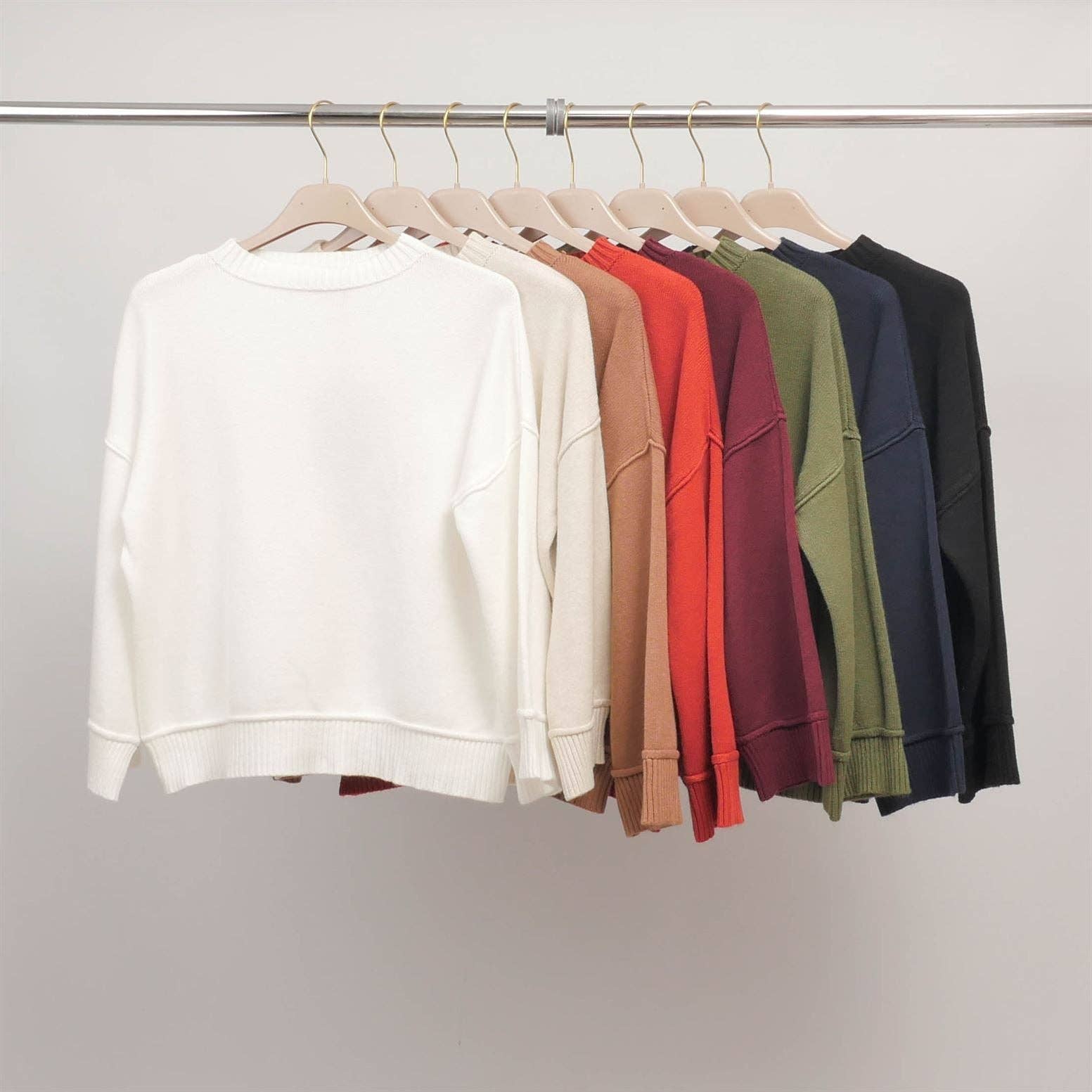 Cecile Wang - Wholesale Knit Sweater - Women's - Soft knit round neck sweater DSY94687