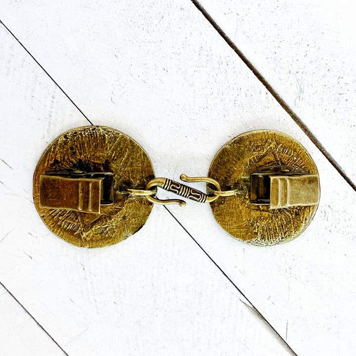 KardiKlips - Wholesale Scarf Clip - Women's - Bronze Medallion Cloak Clasps, Renaissance Cosplay Cape Clip2