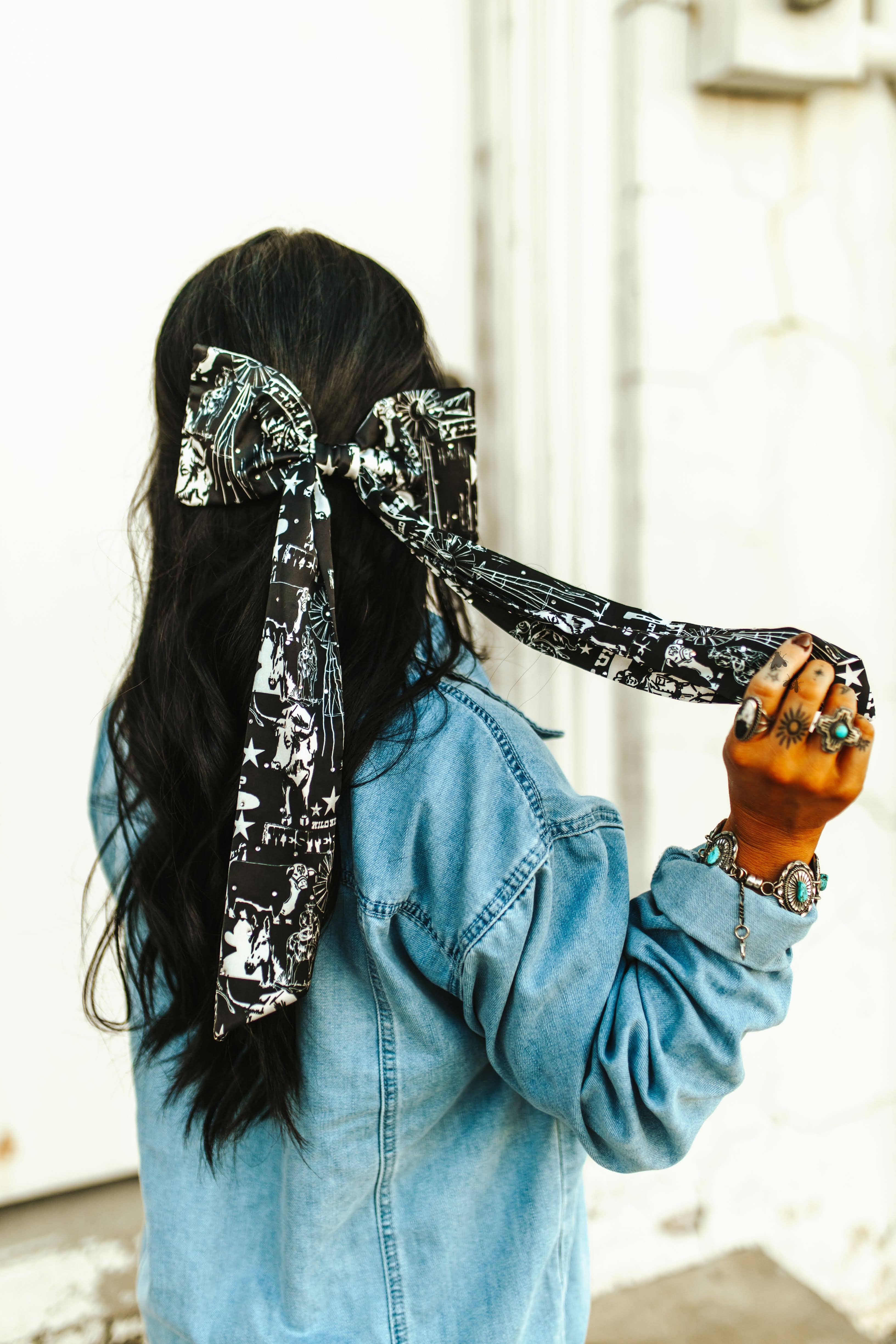 2 Fly Co - Wholesale Screen Printed T-Shirt - Women's - WESTERN PREP BOW *TEJAS THINGS1