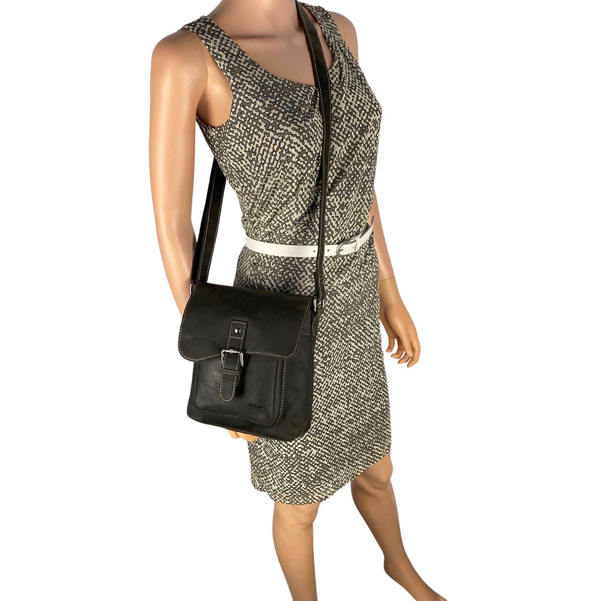 Arrigo – Großhandel Schultertasche – Unisex – Arrigo Umhängetasche mit Klappe aus Büffelleder – 3 Farben4