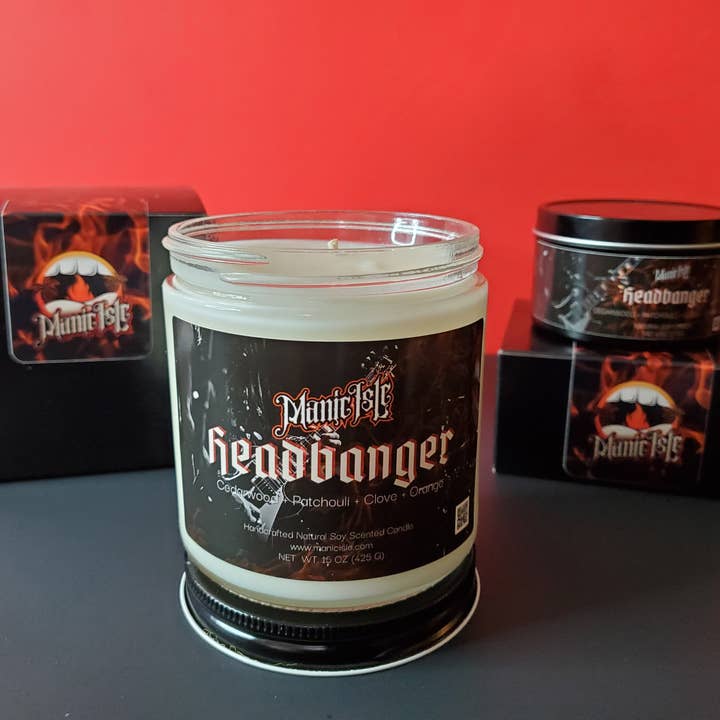 Headbanger | Bougie de soja parfumée Dragon's Blood pour la vente par Manic Isle
