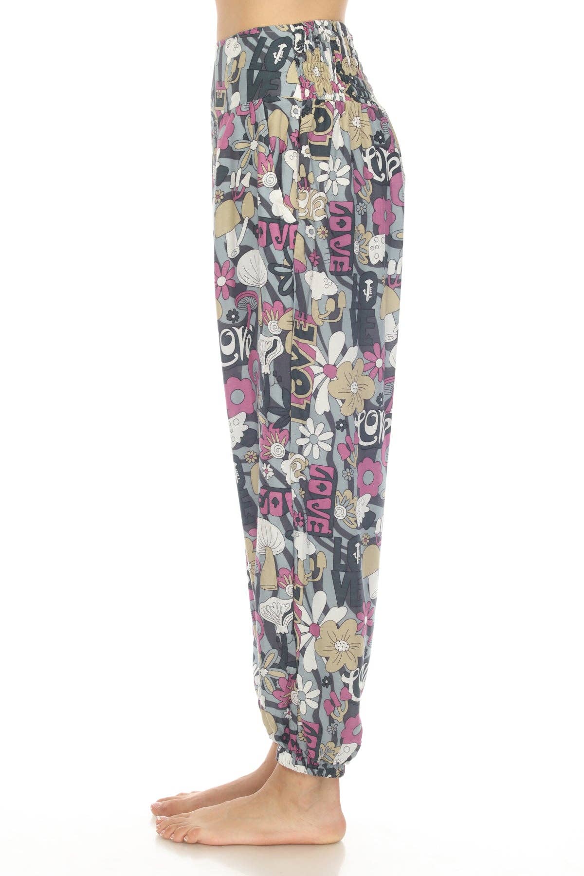 Lakhays Collection Inc. – Großhandel Hose – Damen – Haremshose mit Pilzmotiv und Liebesmuster3