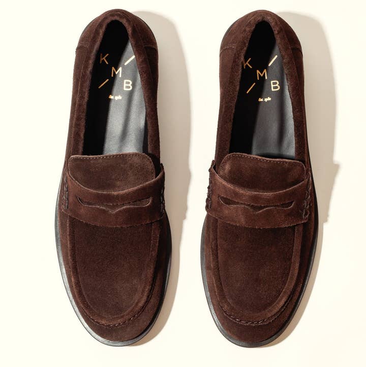 EMILIA CHOCOLATE – Mocassins plats en cuir souple pour la vente par KMB Shoes