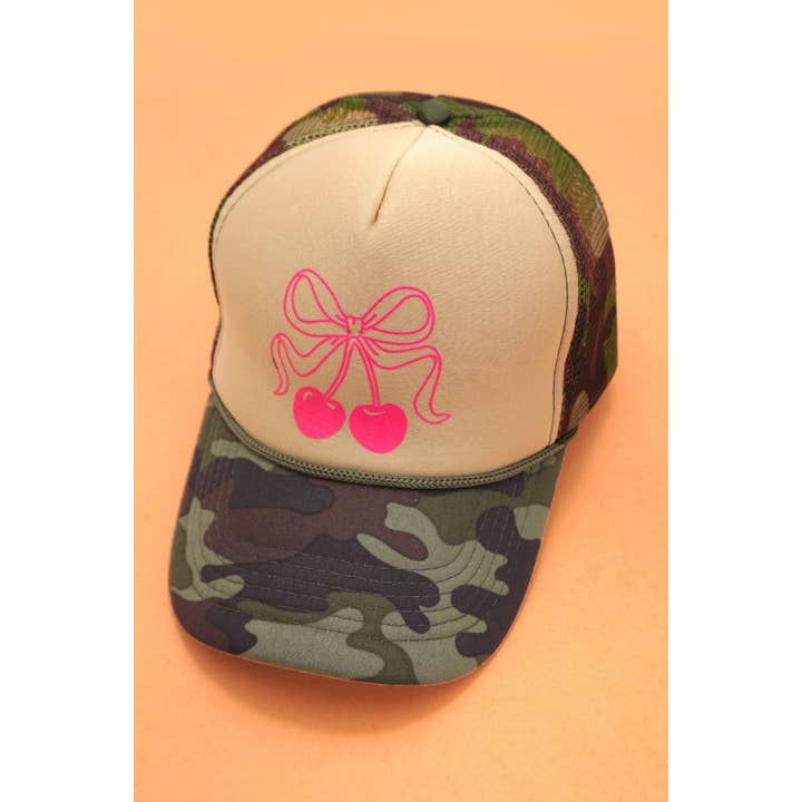 JOSSLYN by wall to wall - Wholesale Trucker Hat - Women's - TRUCKER HAT BOW CHERRY CAMOUFLAGE CAP | 40HW7314