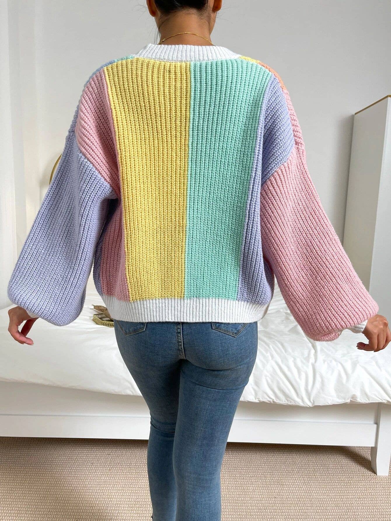 Anna Kaci Wholesale – wholesale Cardigan – Women’s – Colorblock Open Front Cardigan with Balloon Sleeves11