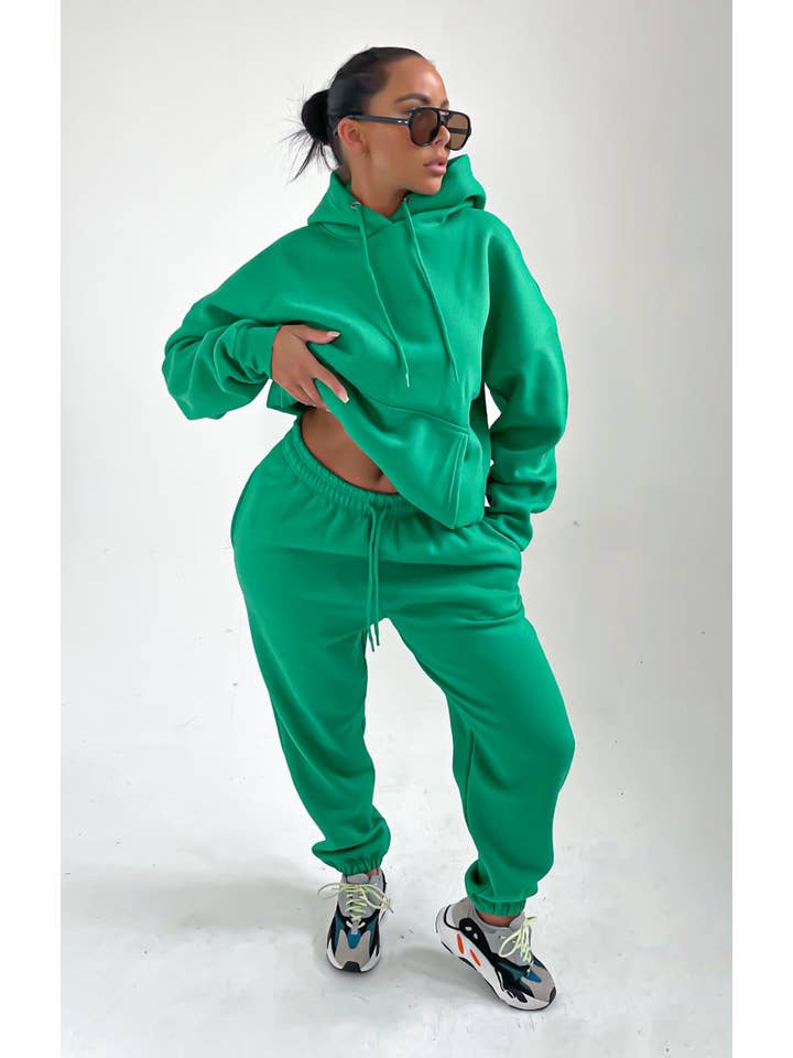 Femme Luxe – wholesale Tracksuit – Women′s – Green Hoodie & Joggers Tracksuit Set - Bellamy8