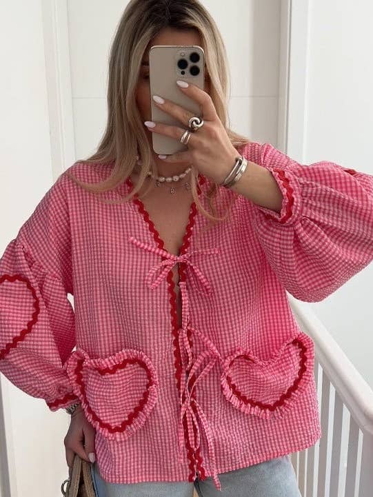 Haut à manches lanterne avec nœud devant et poches en forme de cœur pour la vente par Miss Sparkling