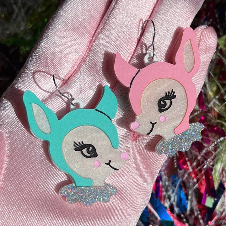 Kitschy deer (handmade) for wholesale by Future Frenzy
