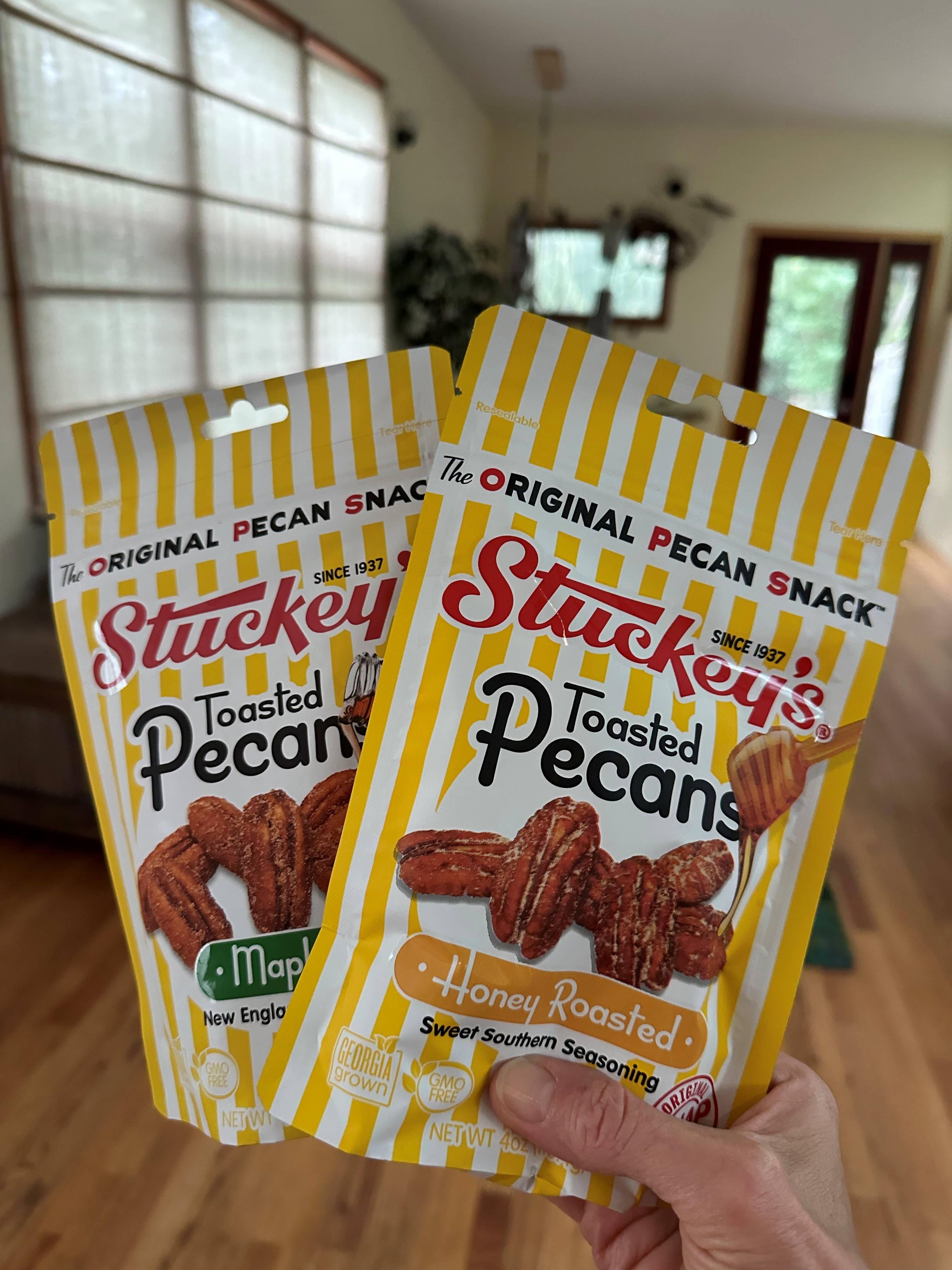 Stuckey's - Wholesale Nuts - Maple Pecans3